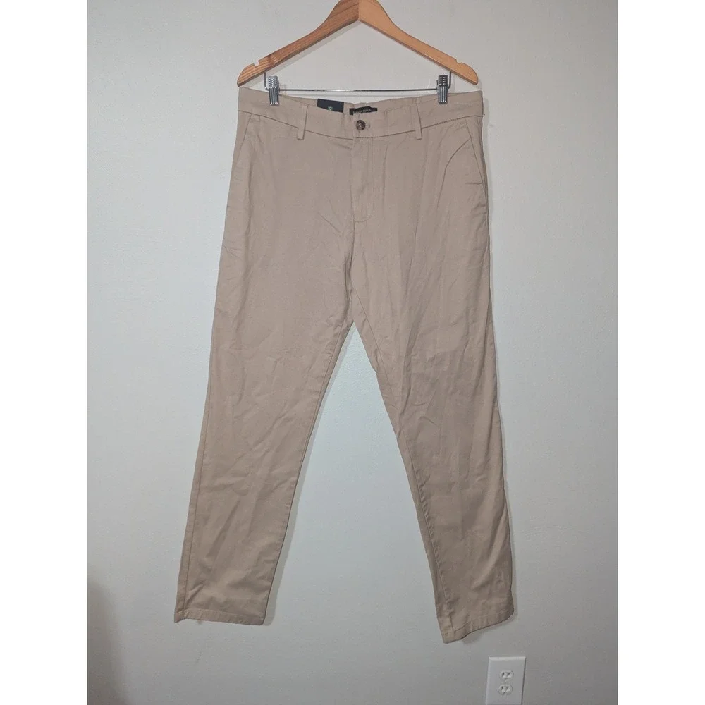 36 x 34 NWT Banana Republic Tan Chino Pants